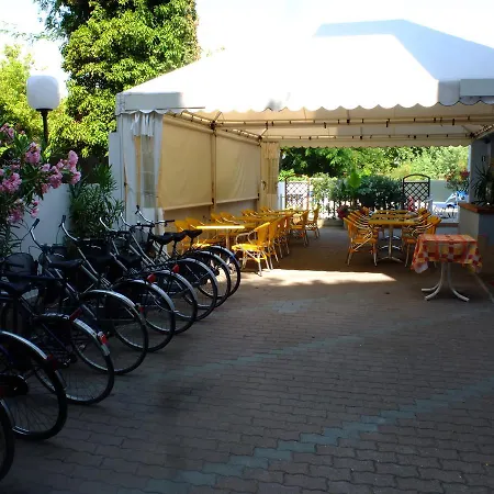 Nora Bellaria-Igea Marina